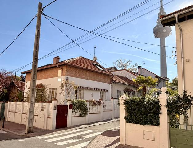Casa-chalet en Venta en Calle de Jorge Juan, 130 en Fuente del Berro