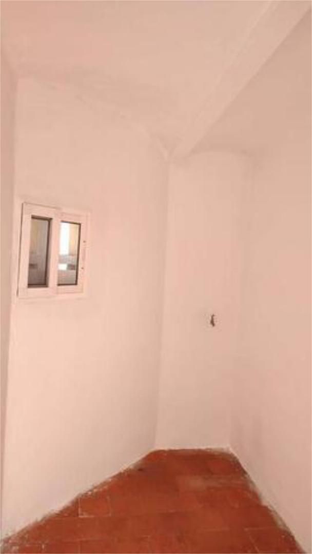 Habitación de Trastero de alquiler en Entrín Bajo