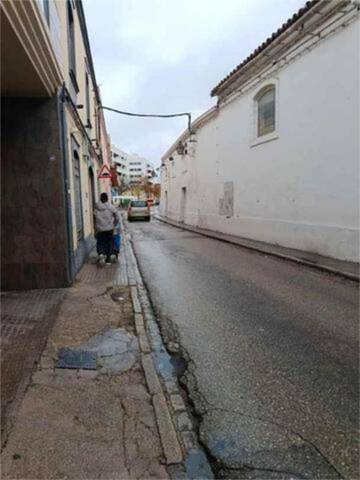 Garaje en Alquiler en Barriada España - San Pedro