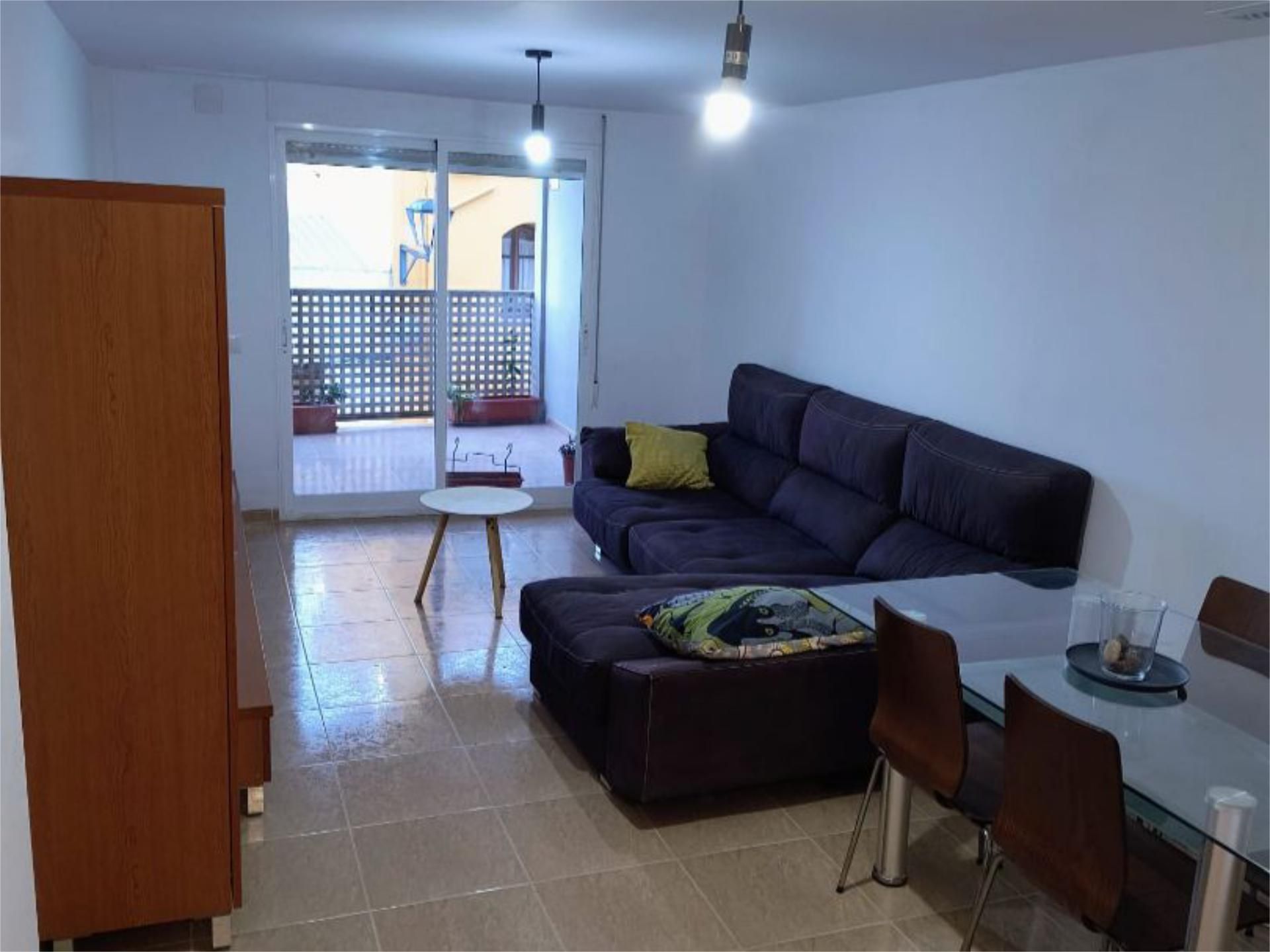 Wohnzimmer von Wohnung miete in Càlig mit Klimaanlage, Heizung und Terrasse