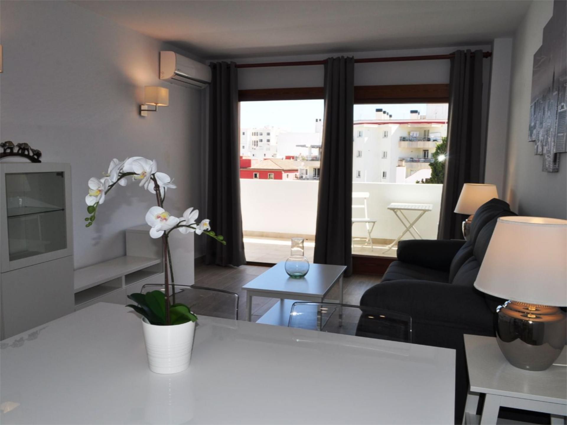 Pis de lloguer a Carrer de Lluís Fàbregas, 1, El Terreno