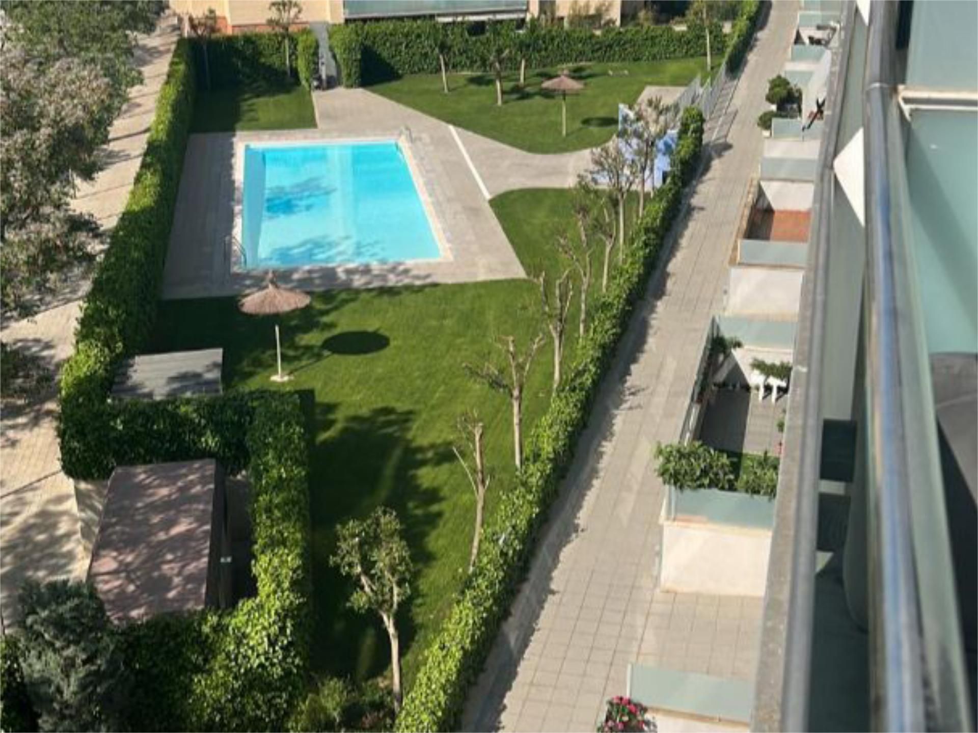 Swimming pool of Flat for sale in  Lleida Capital