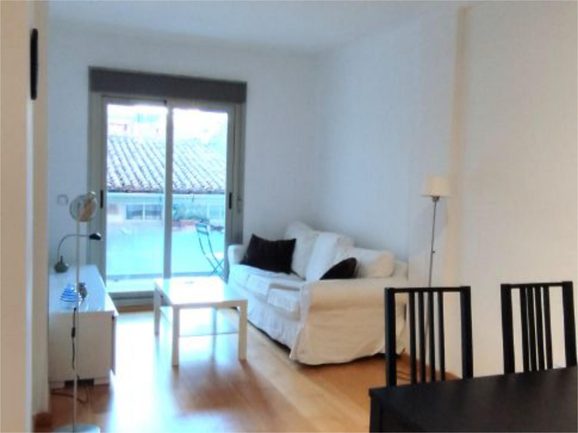 Flat to share in Calle Sevilla, 23, San Antón Flat to share in Calle Sevilla, 23, San Antón