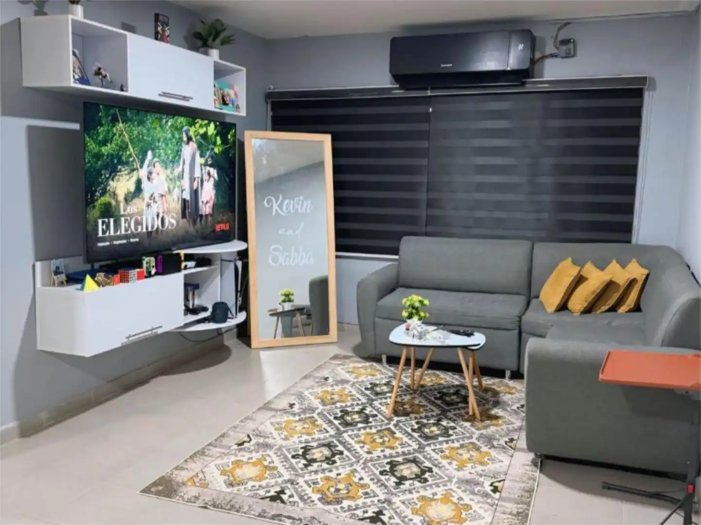 Living room of Flat for sale in  Madrid Capital  with Air Conditioner