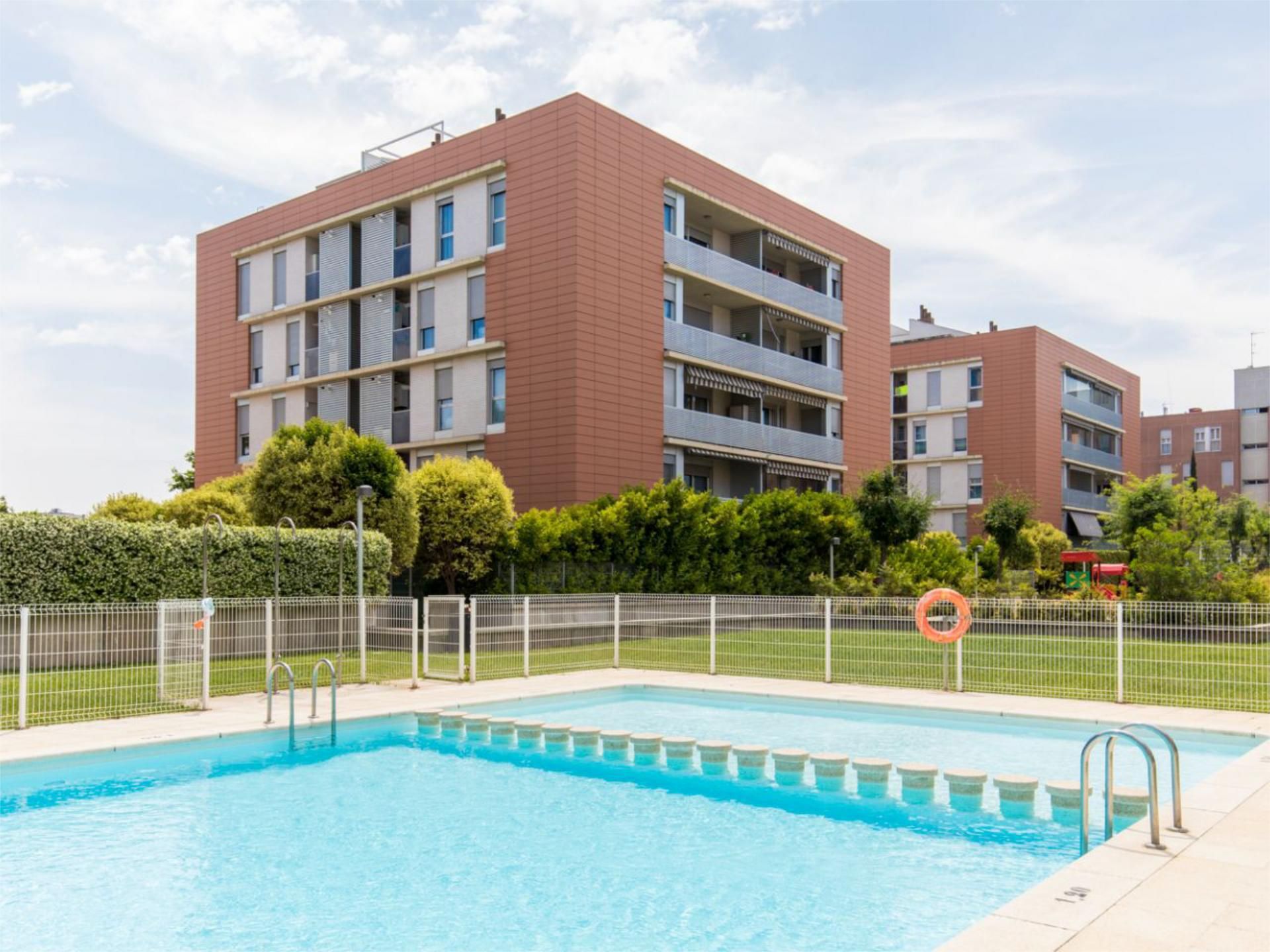 Pis en venda a Calle de Pascual Lorenz Sebastián, 6, Miralbueno Piscina de Pis en venda en Zaragoza Capital amb Aire condicionat, Terrassa i Piscina
