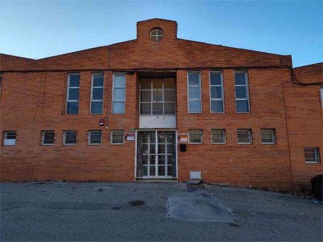 Nave industrial en Alquiler en Almansa