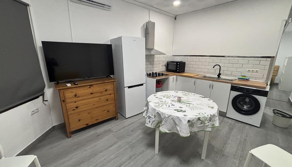Apartamento de alquiler en Carrer de L'olivera, 22, Caputxins, Valencia - imagen 1 Foto 1 de Apartamento de alquiler en Carrer de L'olivera, 22, Caputxins, Valencia