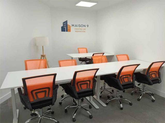 Oficina en Alquiler en Ensanche - Diputación