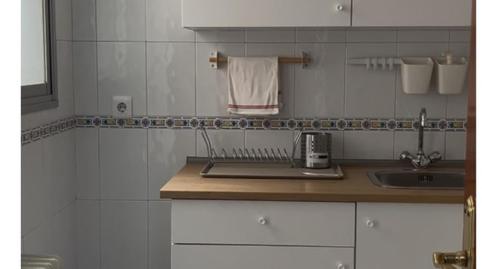 Photo 5 of Flat to rent in Calle Emilia Pardo Bazán, 8, Joaquina Eguaras, Granada