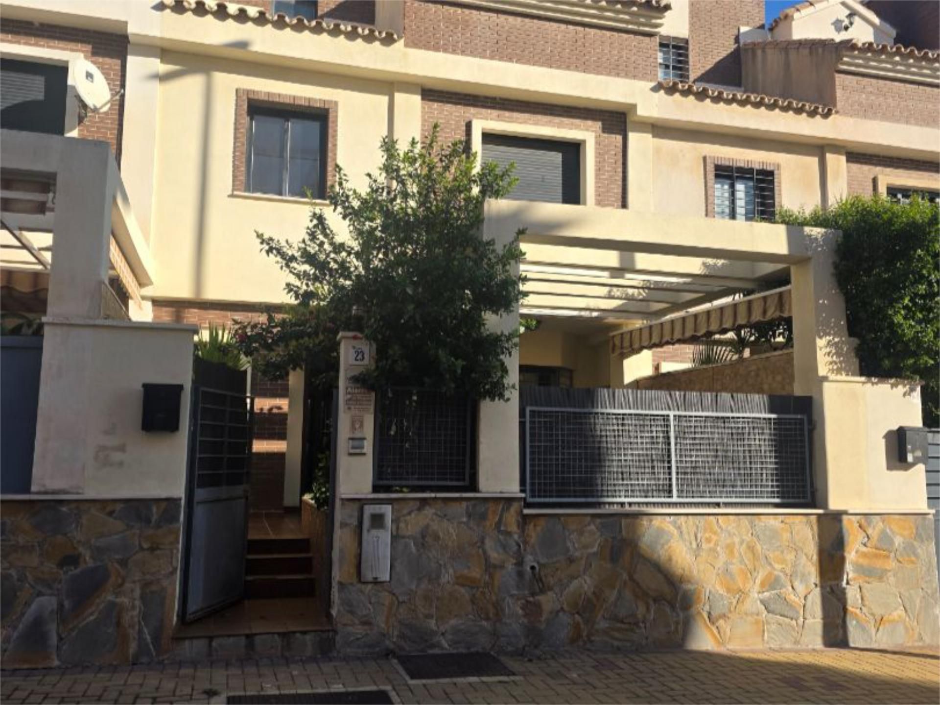 Casa o xalet en venda a Calle Decano Manuel Domínguez, 23, Churriana - El Pizarrillo - La Noria-Guadalsol Vista exterior de Casa o xalet en venda en Málaga Capital amb Aire condicionat, Terrassa i Piscina