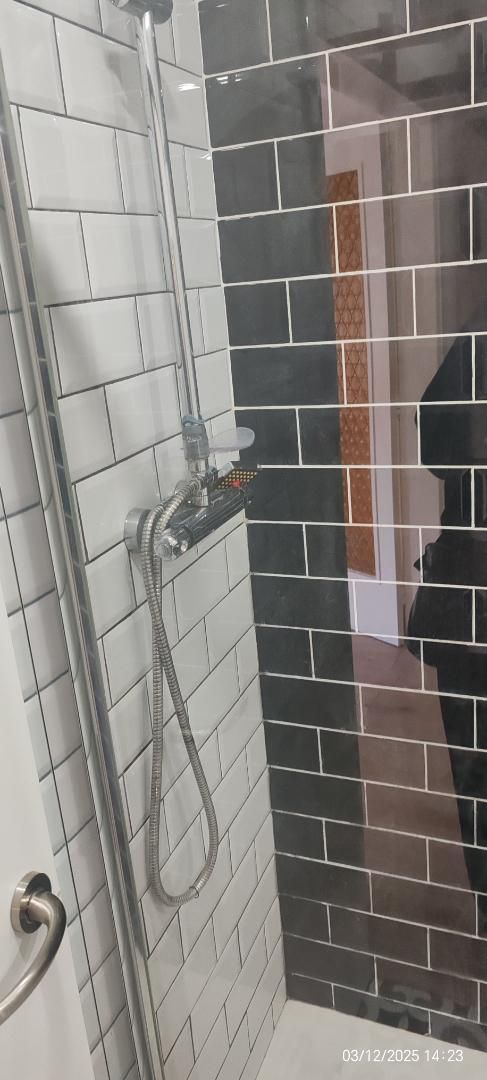 Bany de Pis en venda en Gelida