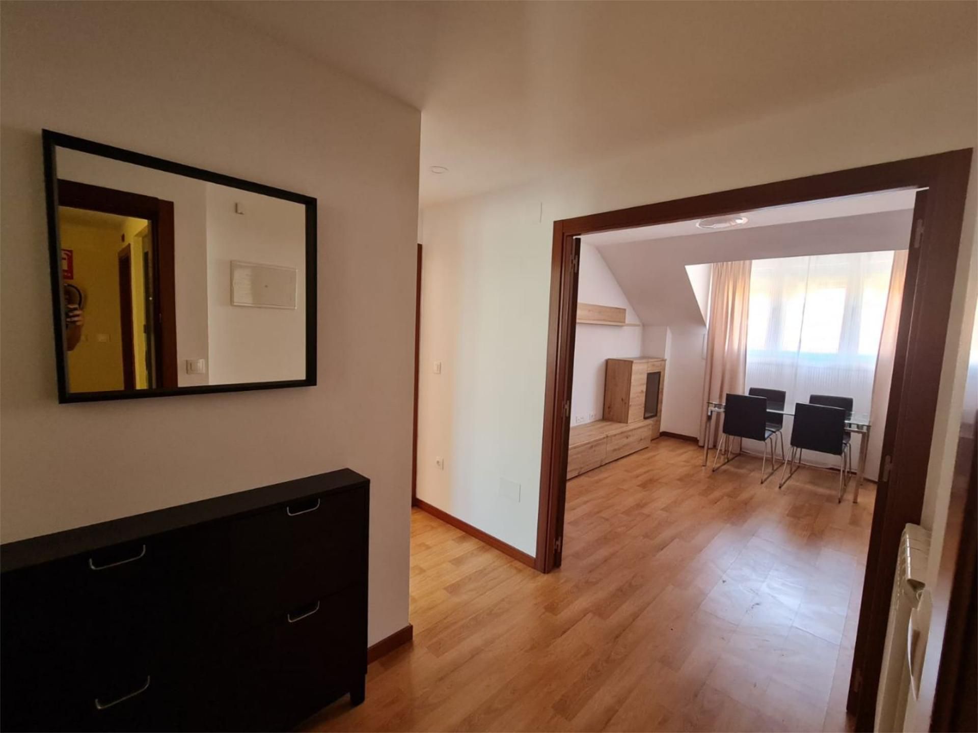 Schlafzimmer von Wohnung miete in Santovenia de Pisuerga mit Heizung und Möbliert