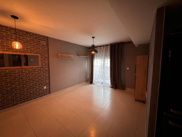 Piso en Alquiler en Calle Obispo Cubero, 6 en El Palmeral - San Antón