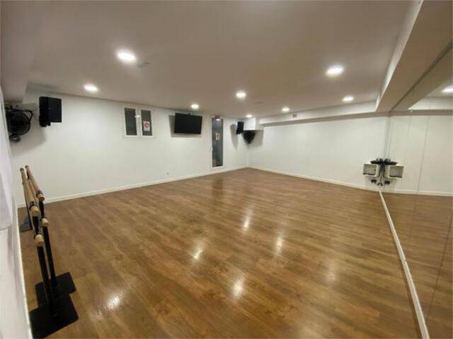 Local comercial en Alquiler en Valdeacederas