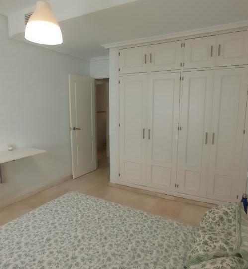 Duplex to share in Calle Castilla, 102, Triana Casco Antiguo, Sevilla - image 1 Photo 1 of Duplex to share in Calle Castilla, 102, Triana Casco Antiguo, Sevilla