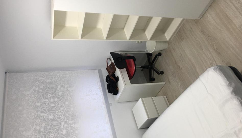 Flat to share in Calle de Pablo Picasso, 23c, Chinchibarra, Salamanca - image 1 Photo 1 of Flat to share in Calle de Pablo Picasso, 23c, Chinchibarra, Salamanca