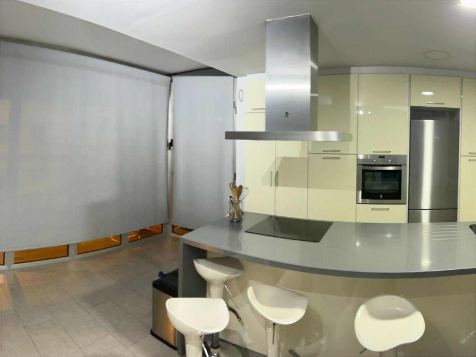 Flat to rent in Calle San Fernando, 31, Playa del Hombre - Taliarte - Salinetas Kitchen of Flat to rent in Telde with Air Conditioner