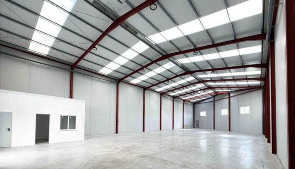 Industrial buildings to rent in Mazarrón Casco Urbano, Murcia - image 1 Photo 1 of Industrial buildings to rent in Mazarrón Casco Urbano, Murcia