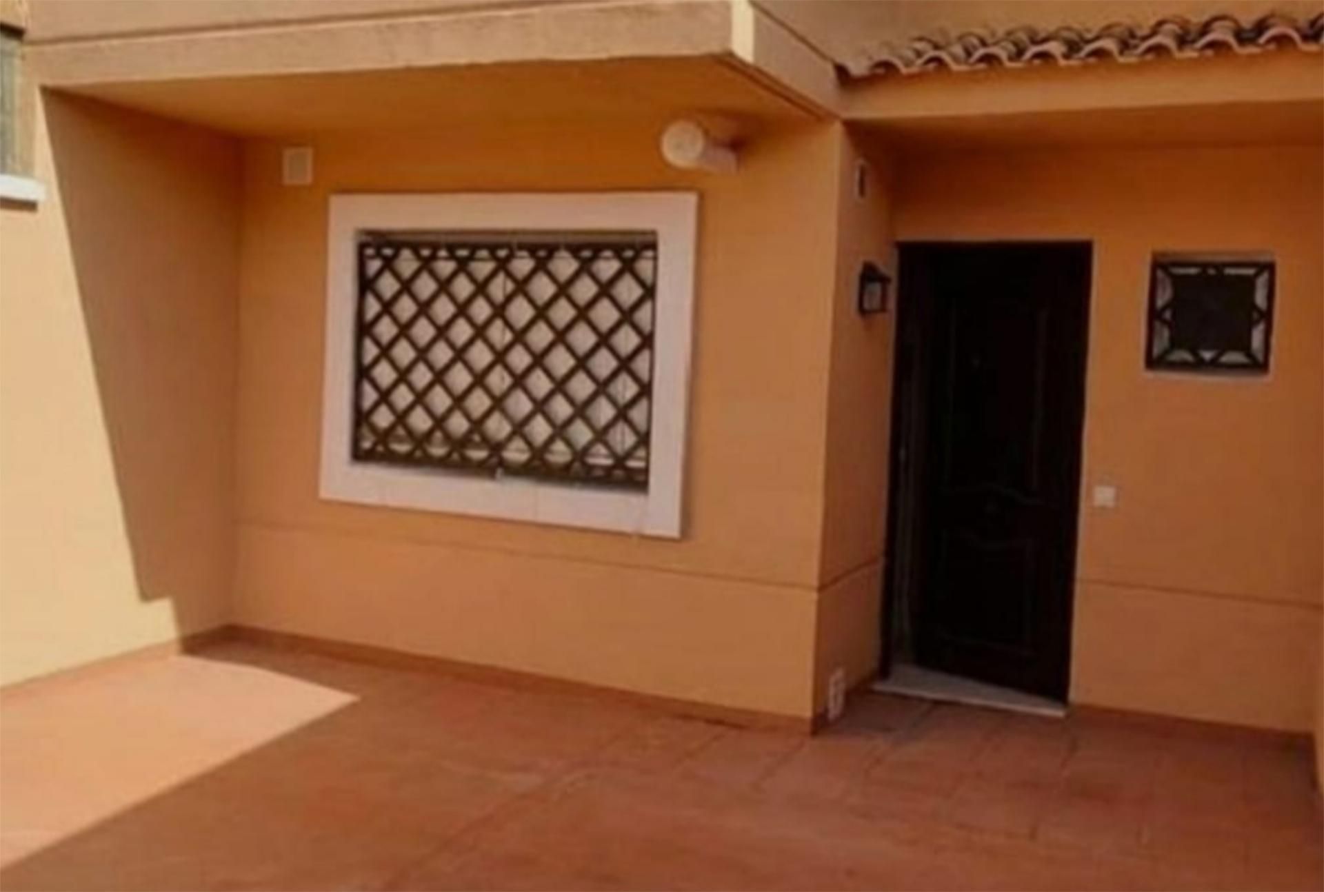 Single-family semi-detached for sale in Algeciras