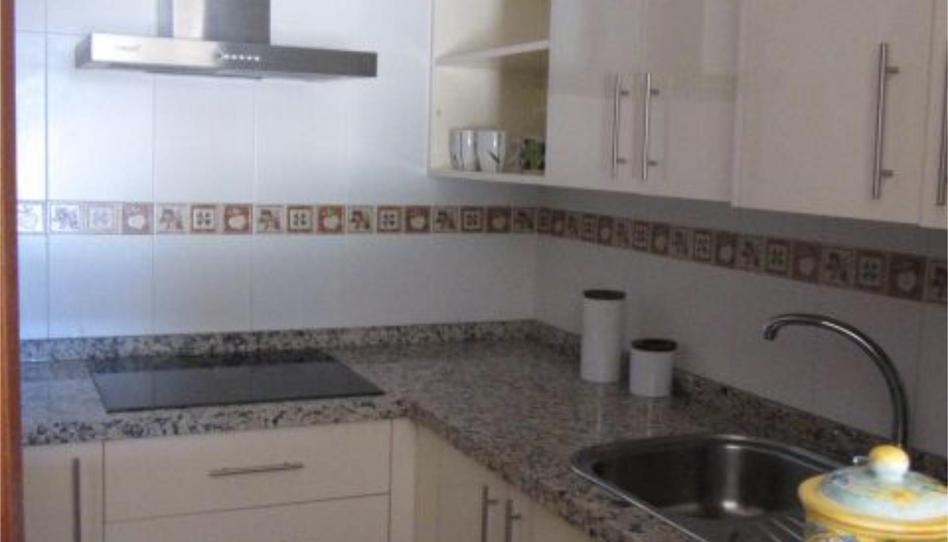 Photo 1 of Flat to rent in Calle Artemisa, 6, Los Pacos, Málaga
