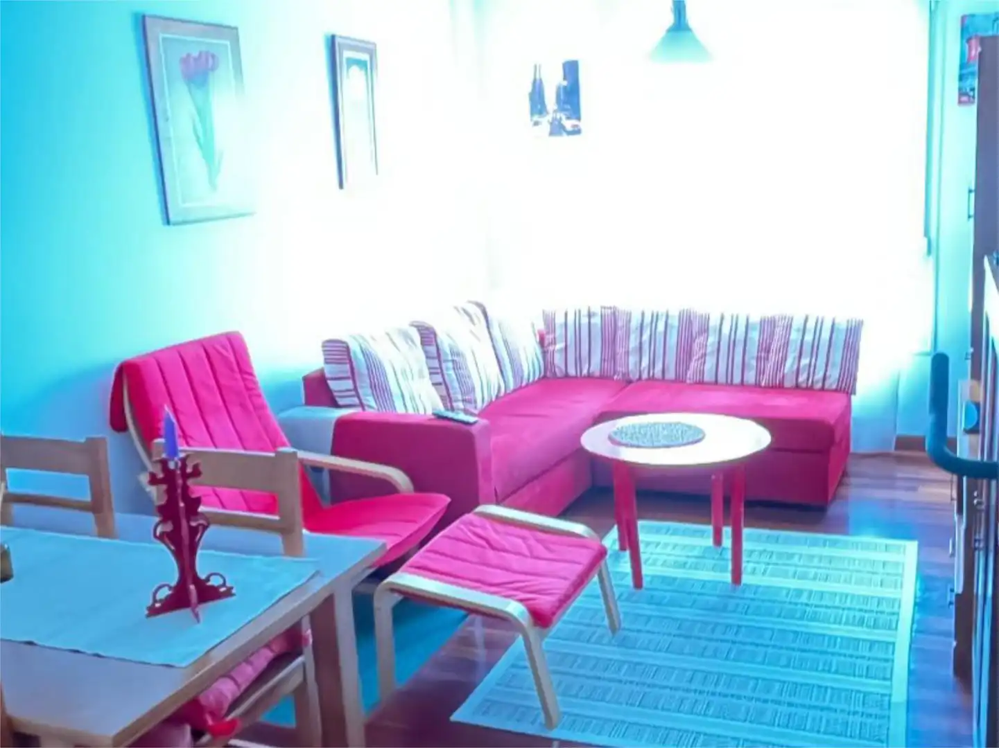 Wohnung zum Verkauf in Barrio la Sierra, 46b, Entrambasaguas Wohnzimmer von Wohnung zum Verkauf in Entrambasaguas mit Terrasse und Schwimmbad