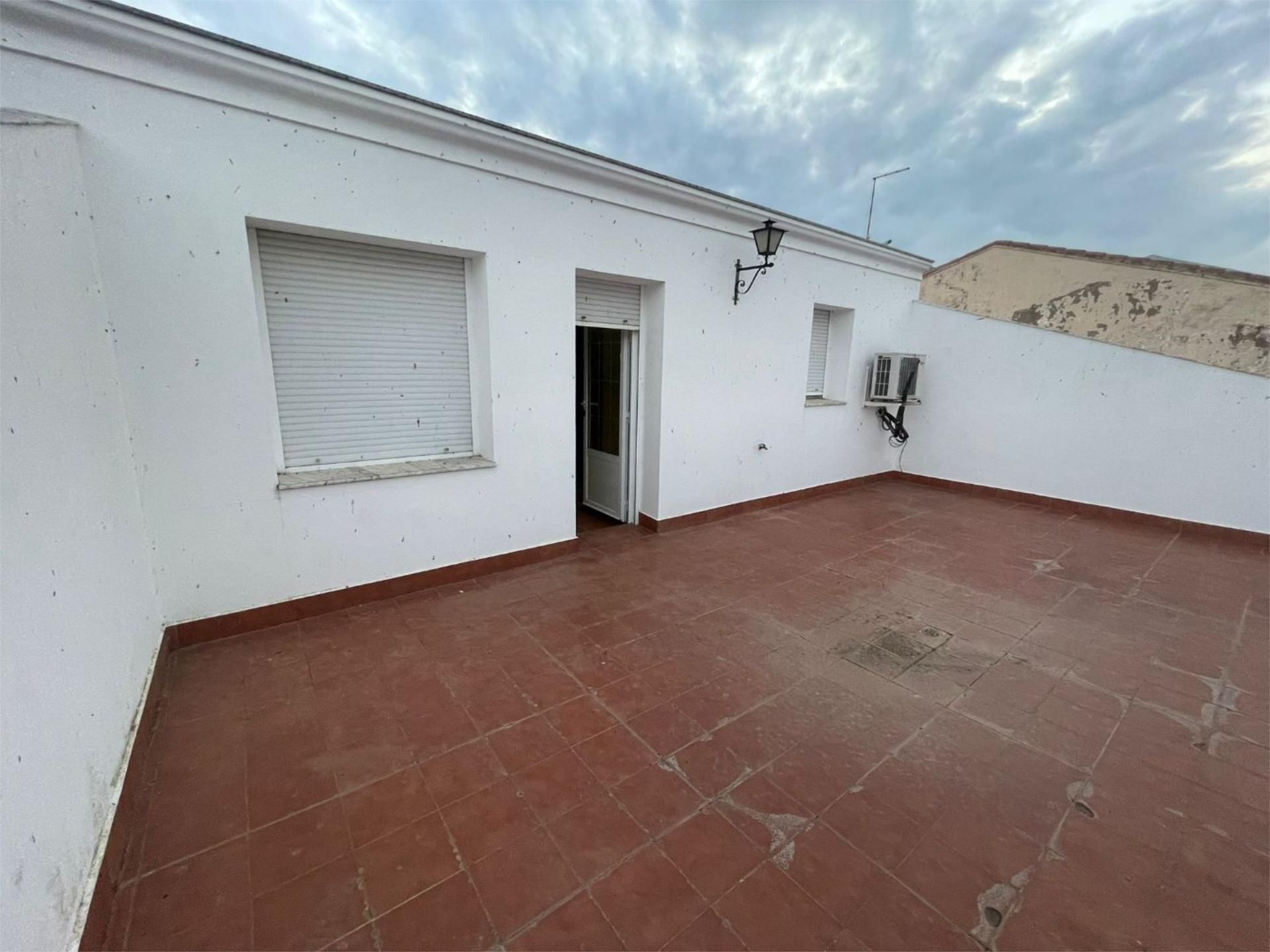 Flat to share in Calle Castillejo, Alange Terrace of Flat to share in Alange with Air Conditioner, Heating and Furnished