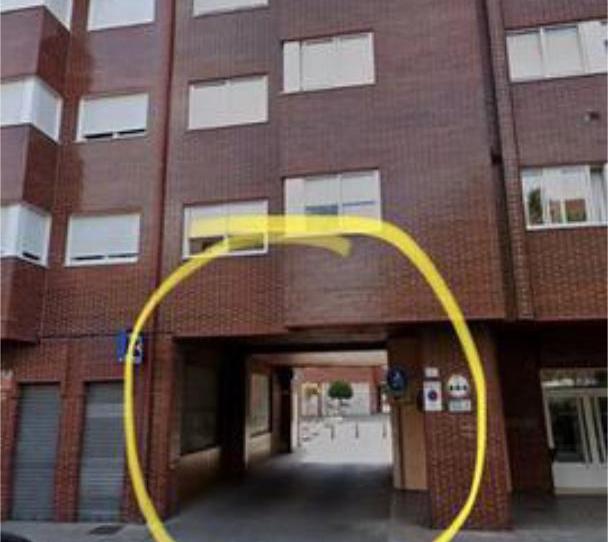 Foto 1 de Garaje de alquiler en Villimar - V1 - V2 - S3 - S4 - San Cristobal, Burgos