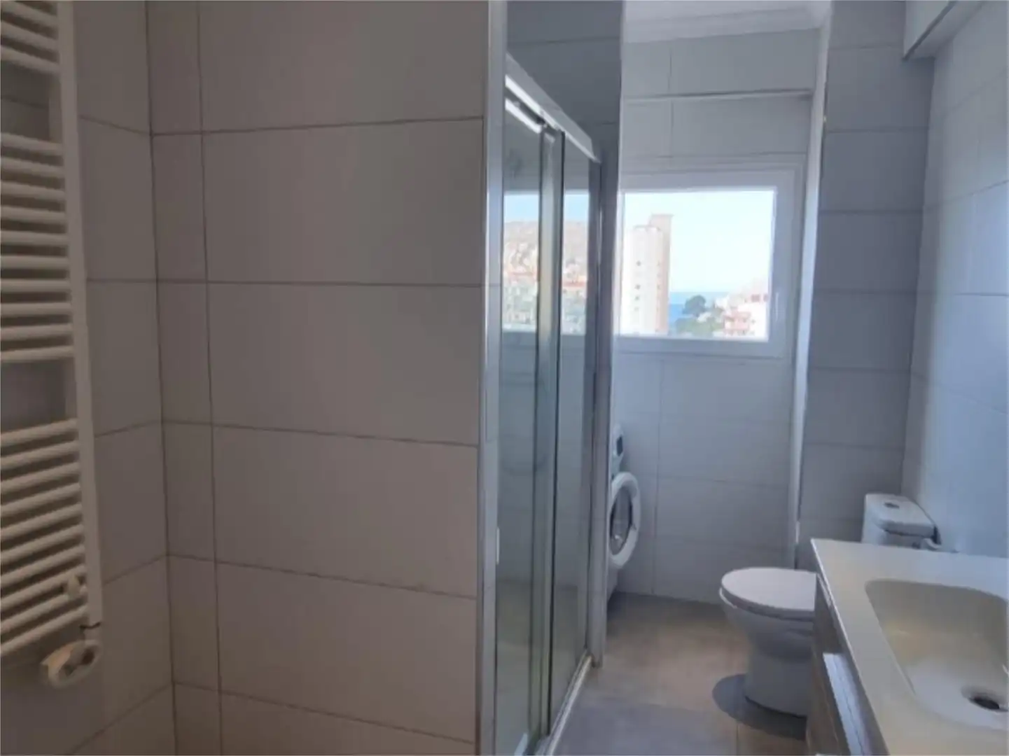 Baño de Piso en venta en Calpe / Calp con Aire acondicionado, Calefacción y Parquet