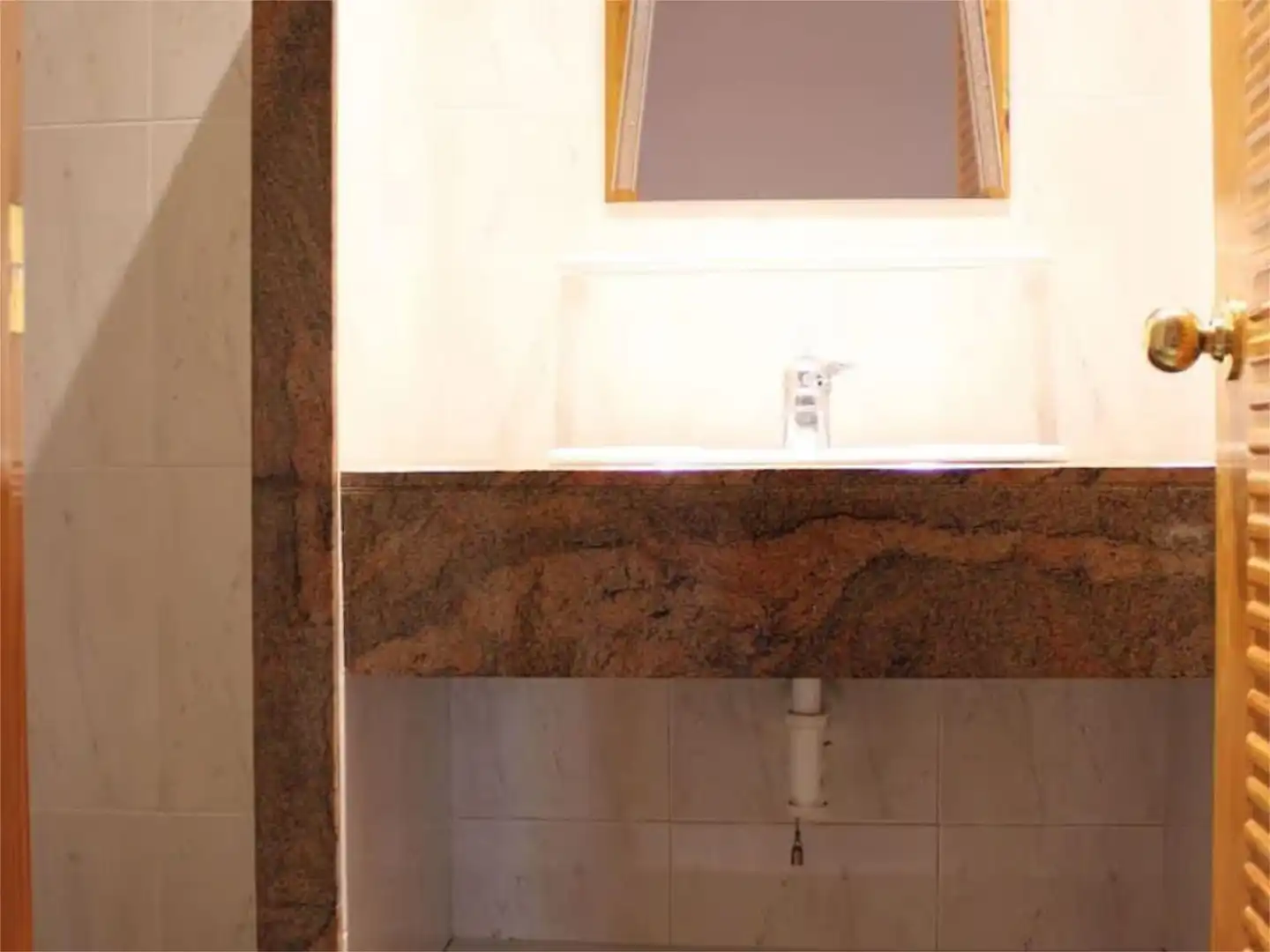Casa o chalet de alquiler en Avinguda Catalunya, 17, Llagostera Baño de Casa o chalet de alquiler en Llagostera con Aire acondicionado, Calefacción y Jardín privado