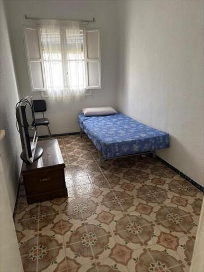 Apartament en venda a Playa Tamarit - Playa Lissa Dormitori de Apartament en venda en Santa Pola amb Terrassa