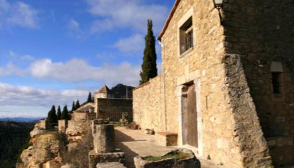 House or chalet for sale in Carrer Plaça, 45, Cornudella de Montsant, Tarragona - image 1 Photo 1 of House or chalet for sale in Carrer Plaça, 45, Cornudella de Montsant, Tarragona
