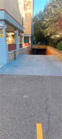 Garaje en Alquiler en Parque Palomar – Bombarda