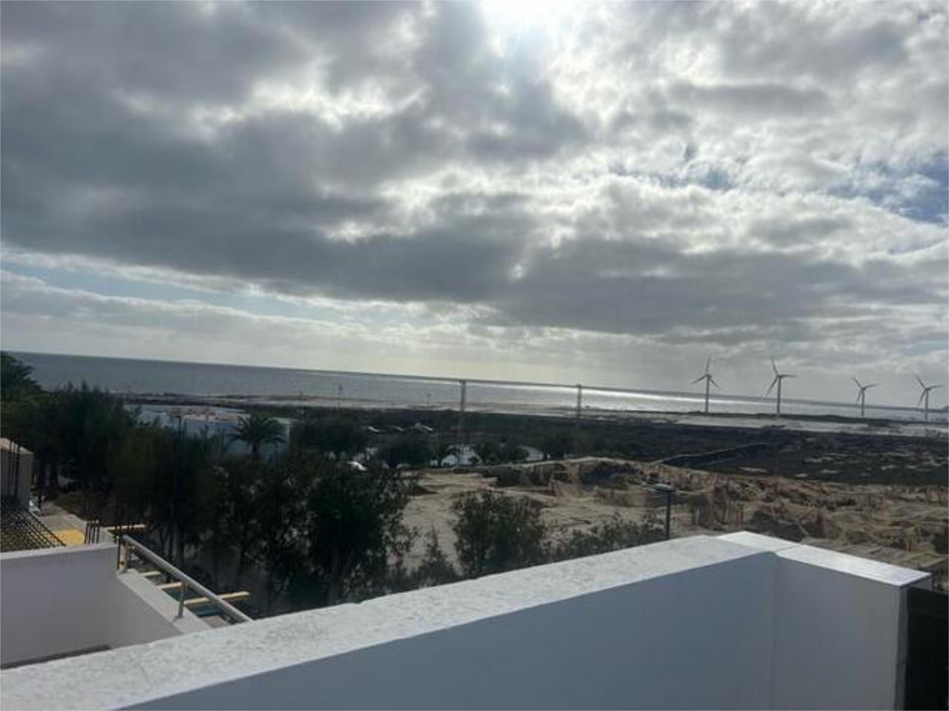 Ático para compartir en Burrero