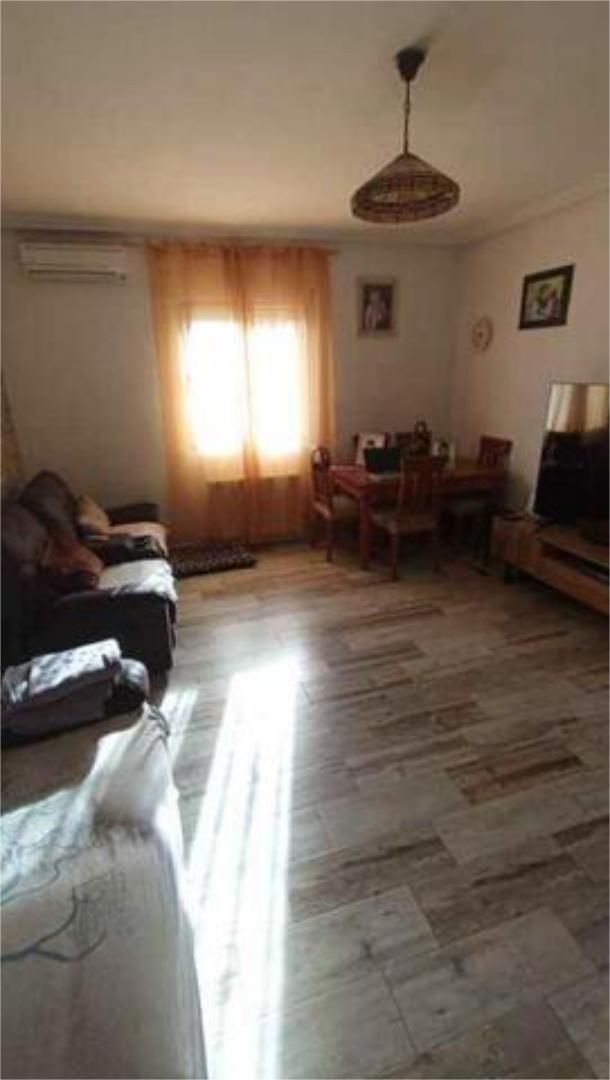 Sala d'estar de Casa o xalet en venda en Poblete amb Piscina