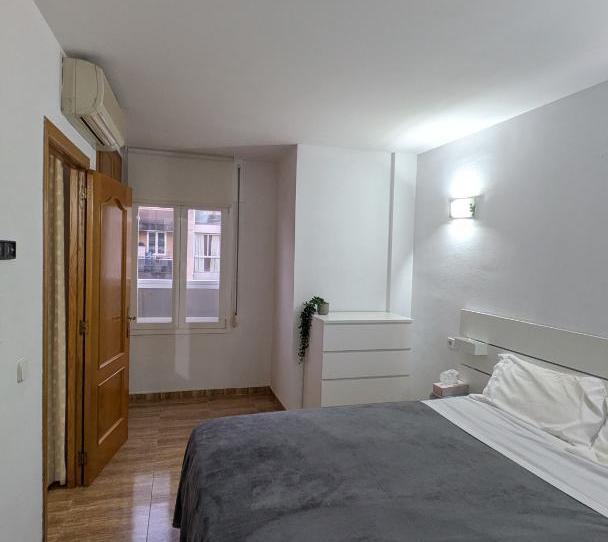 Flat to share in Gran Via Colom, 203, Gran Via de Colom, Illes Balears - image 1 Photo 1 of Flat to share in Gran Via Colom, 203, Gran Via de Colom, Illes Balears