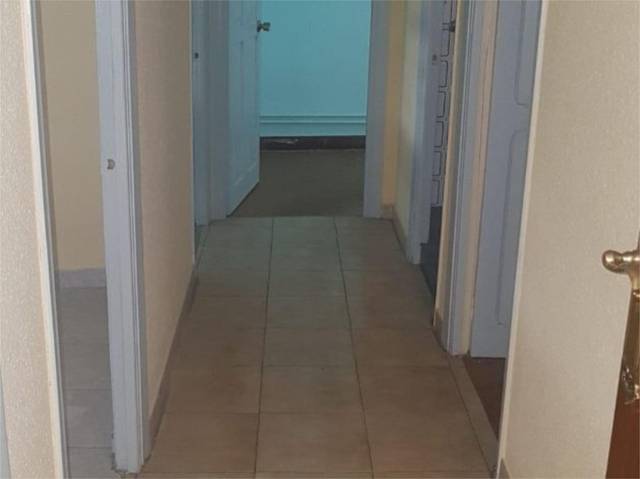 Piso en Alquiler en Calle Jaen, 10 en Flores de Sil - La Placa