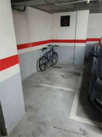 Garaje en Alquiler en San Pablo - Juan Flórez