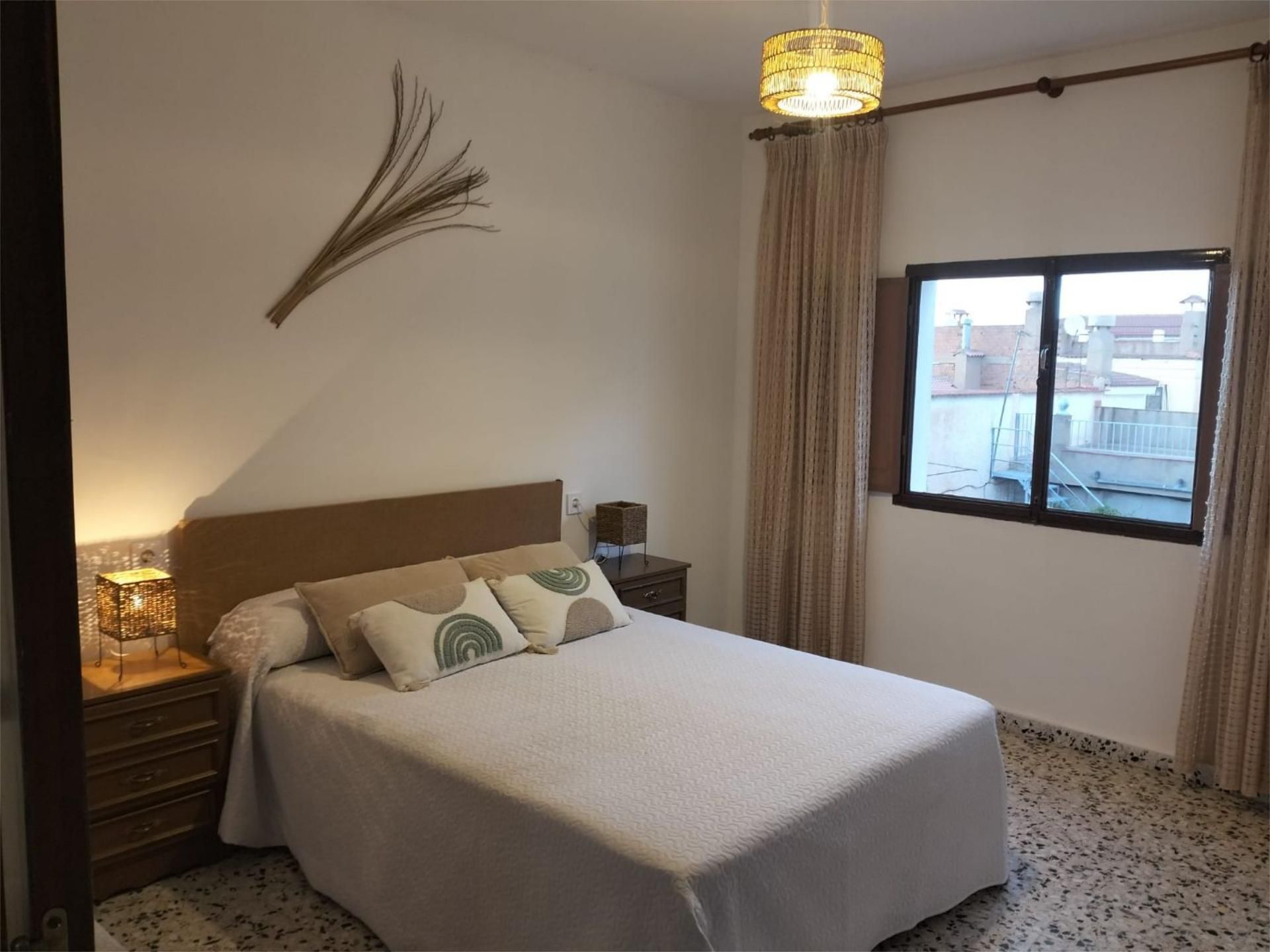 Schlafzimmer von Wohnung miete in Aldeire mit Terrasse, Abstellraum und Möbliert