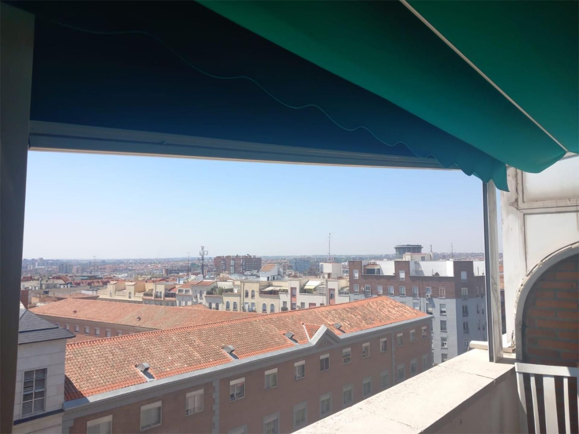 Àtic de lloguer a Ronda de Atocha, 16, Embajadores - Lavapiés Àtic de lloguer a Ronda de Atocha, 16, Embajadores - Lavapiés