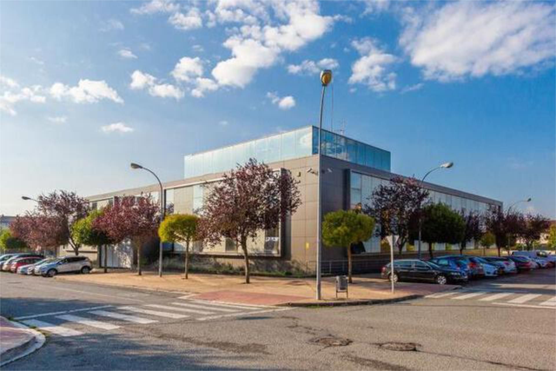 Büro miete in Galar Außenansicht von Büro miete in Galar mit Klimaanlage