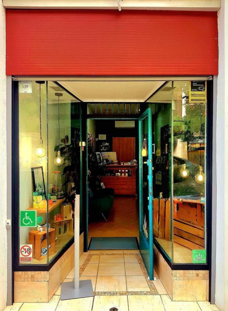 Local de lloguer en  Madrid Capital amb Aire condicionat