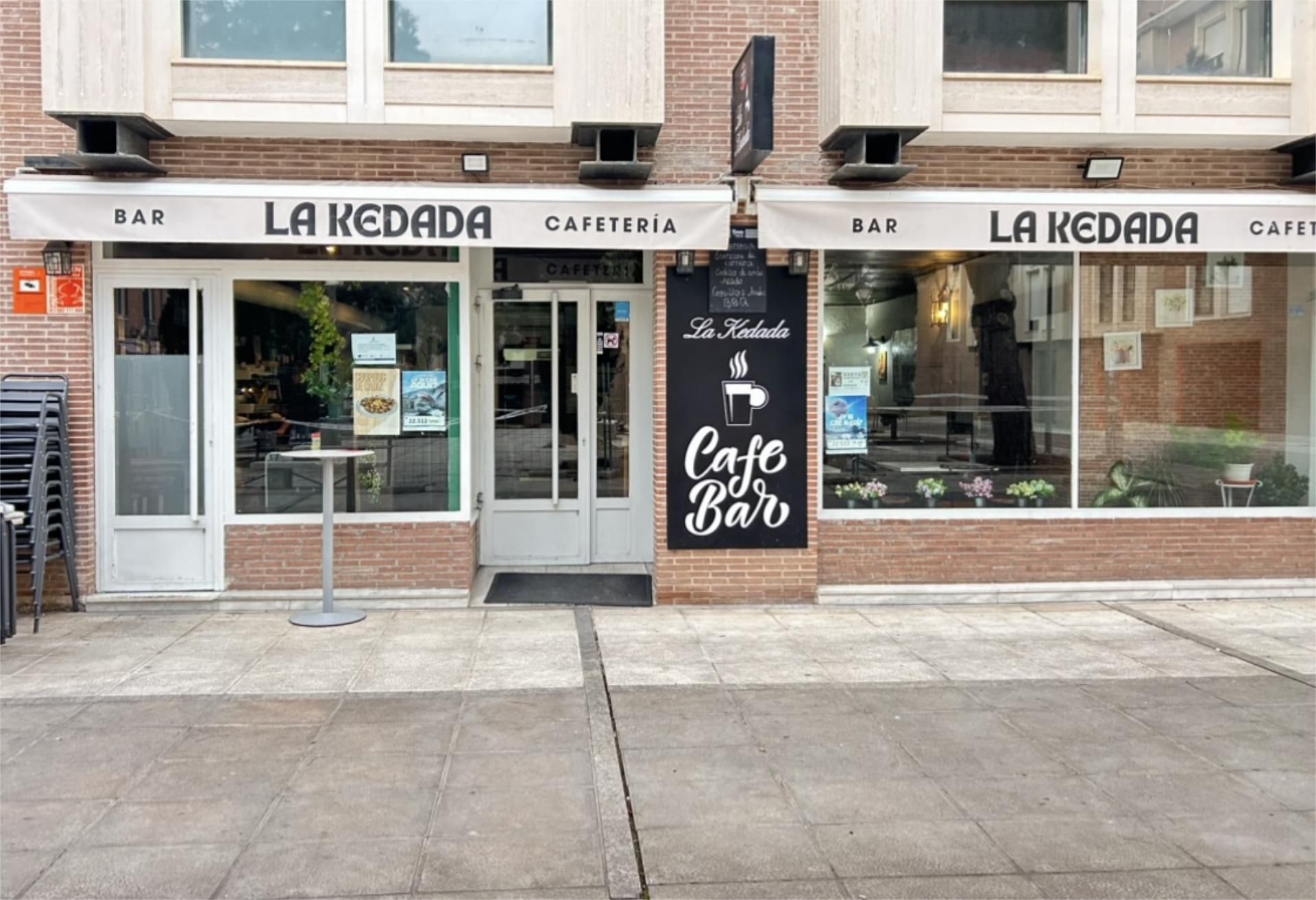 Exterior view of Planta baja for sale in Guadalajara Capital  with Air Conditioner and Terrace