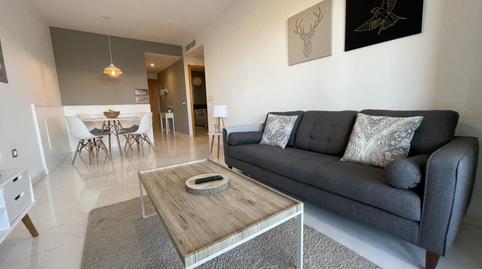 Piso de alquiler en Calle Vela, 17, Zona Centro Comercial Torrequebrada, Málaga - imagen 4 Foto 4 de Piso de alquiler en Calle Vela, 17, Zona Centro Comercial Torrequebrada, Málaga