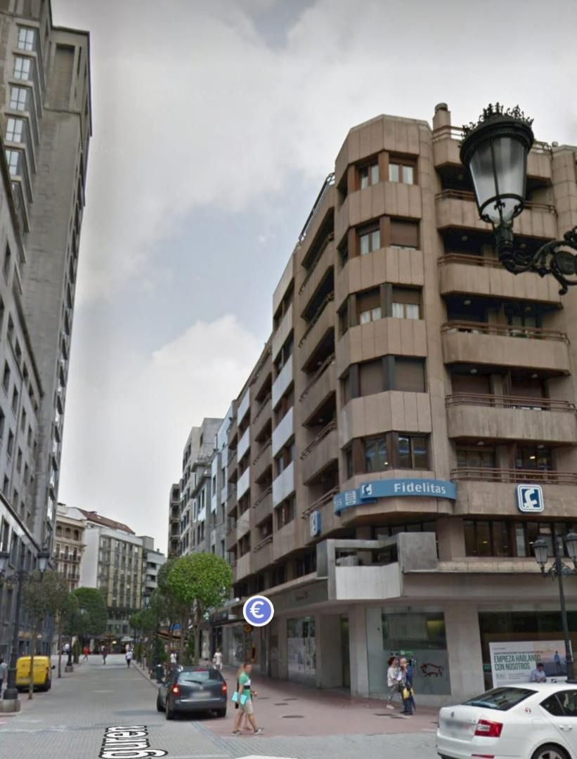 Apartment to rent in Calle Alonso de Quintanilla, 3, Salesas - Foncalada - Campoamor Exterior view of Apartment to rent in Oviedo with Heating, Parquet flooring and Furnished