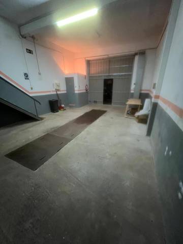 Local comercial en Alquiler en CA-306, 7 en Escobedo