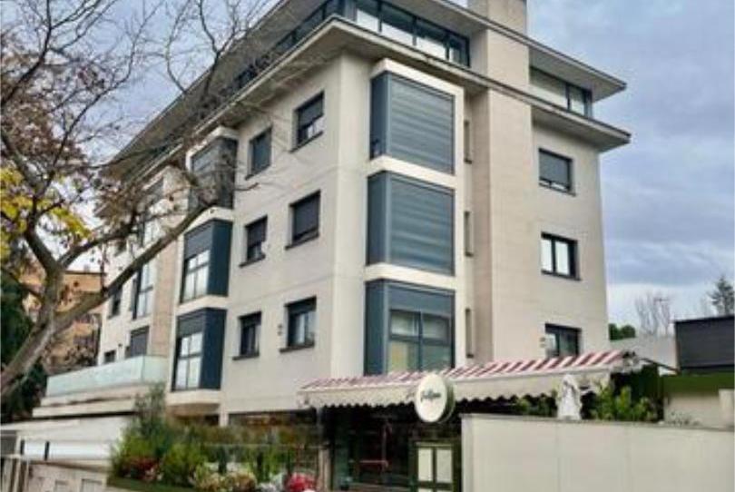 Garage to rent in San Juan Bautista, Madrid - image 1 Photo 1 of Garage to rent in San Juan Bautista, Madrid