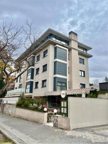 Garaje en Alquiler en San Juan Bautista