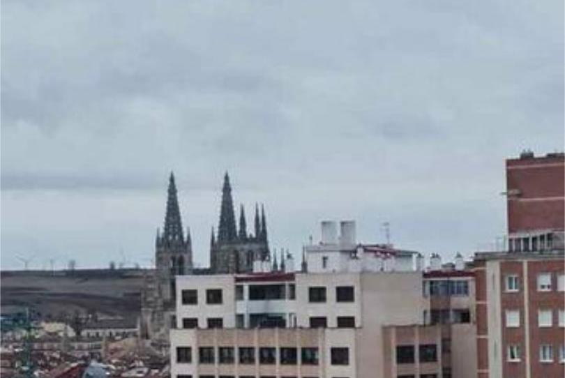 Photo 1 of Apartment for sale in Reyes Católicos, Burgos