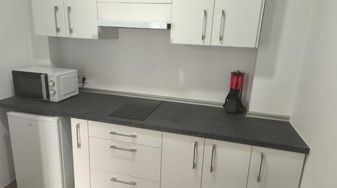 Foto 2 de Estudi de lloguer a Calle José María de Mena, San Carlos - San José, Sevilla