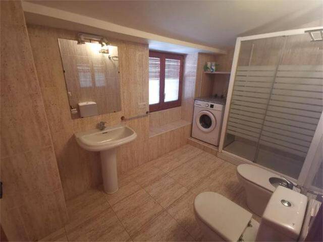 Casa-chalet en Alquiler en Undués de Lerda